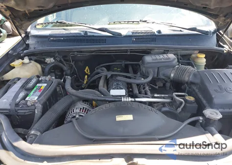 2002 Jeep Grand Cherokee Laredo z USA, uszkodzony, nr VIN 1J4GW48S82C132199